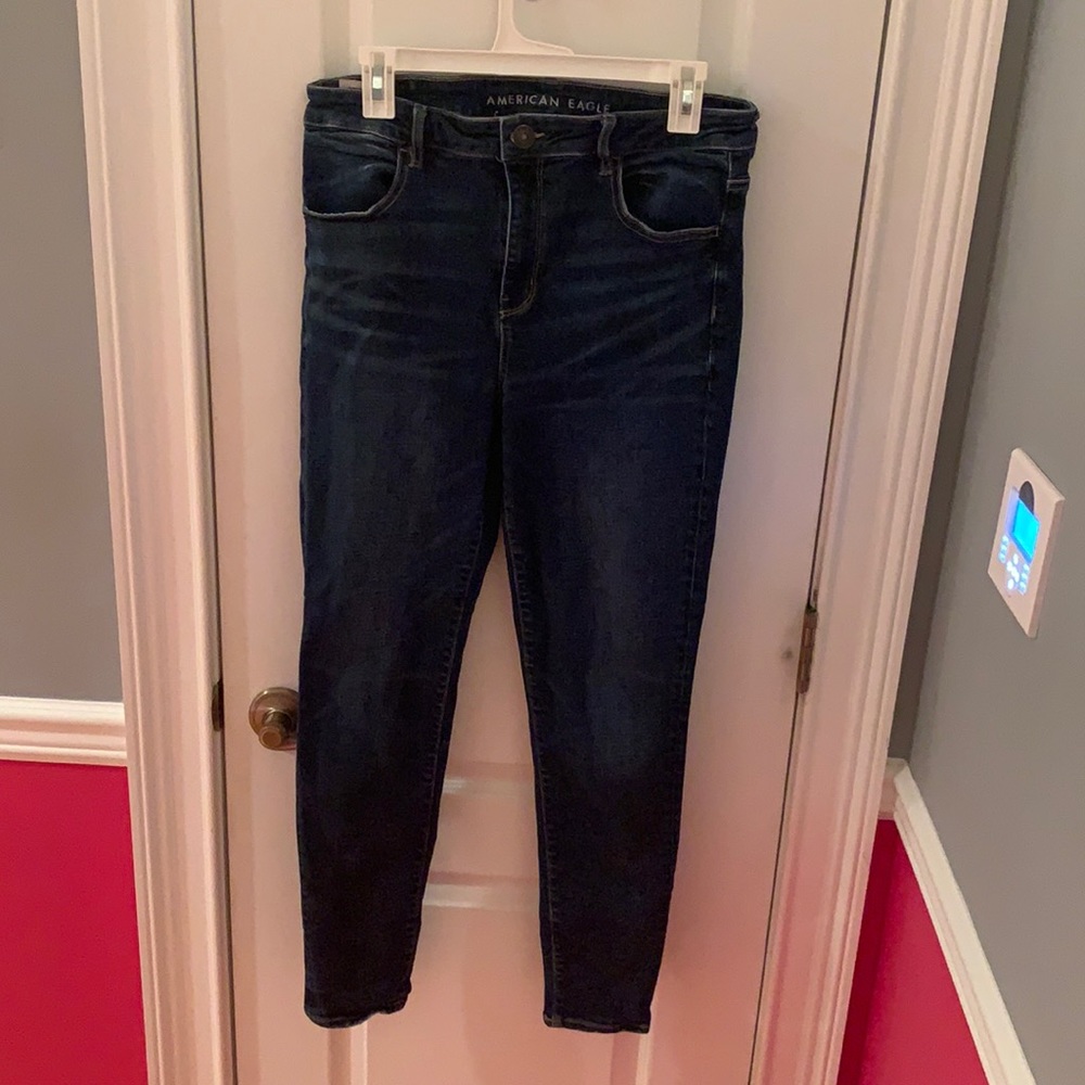 American Eagle Darker Wash Hi-Rise Jeggings